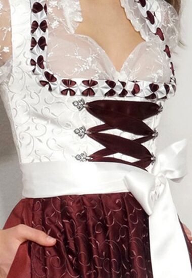 Dirndl Unikat aus hochwertigem Taft und Satin.